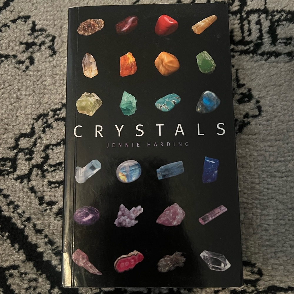 Crystals book. Jennie Harding. Never read. Paper back.